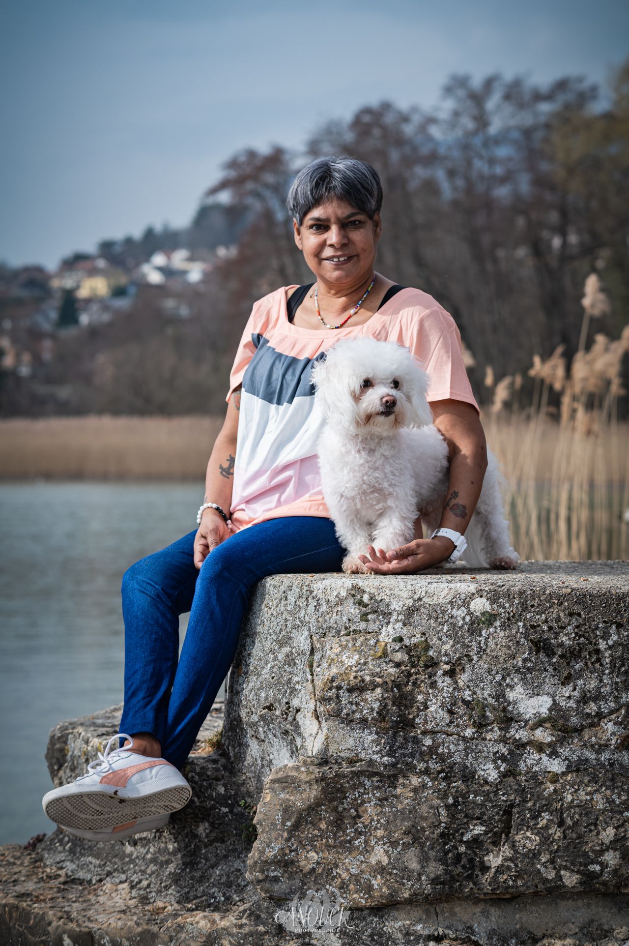 Séance photo animaux de compagnie réalisée au bord du lac de Neuchatel